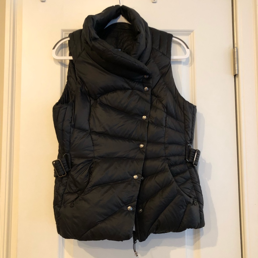 lululemon athletica Black Quilted Puffer Vest